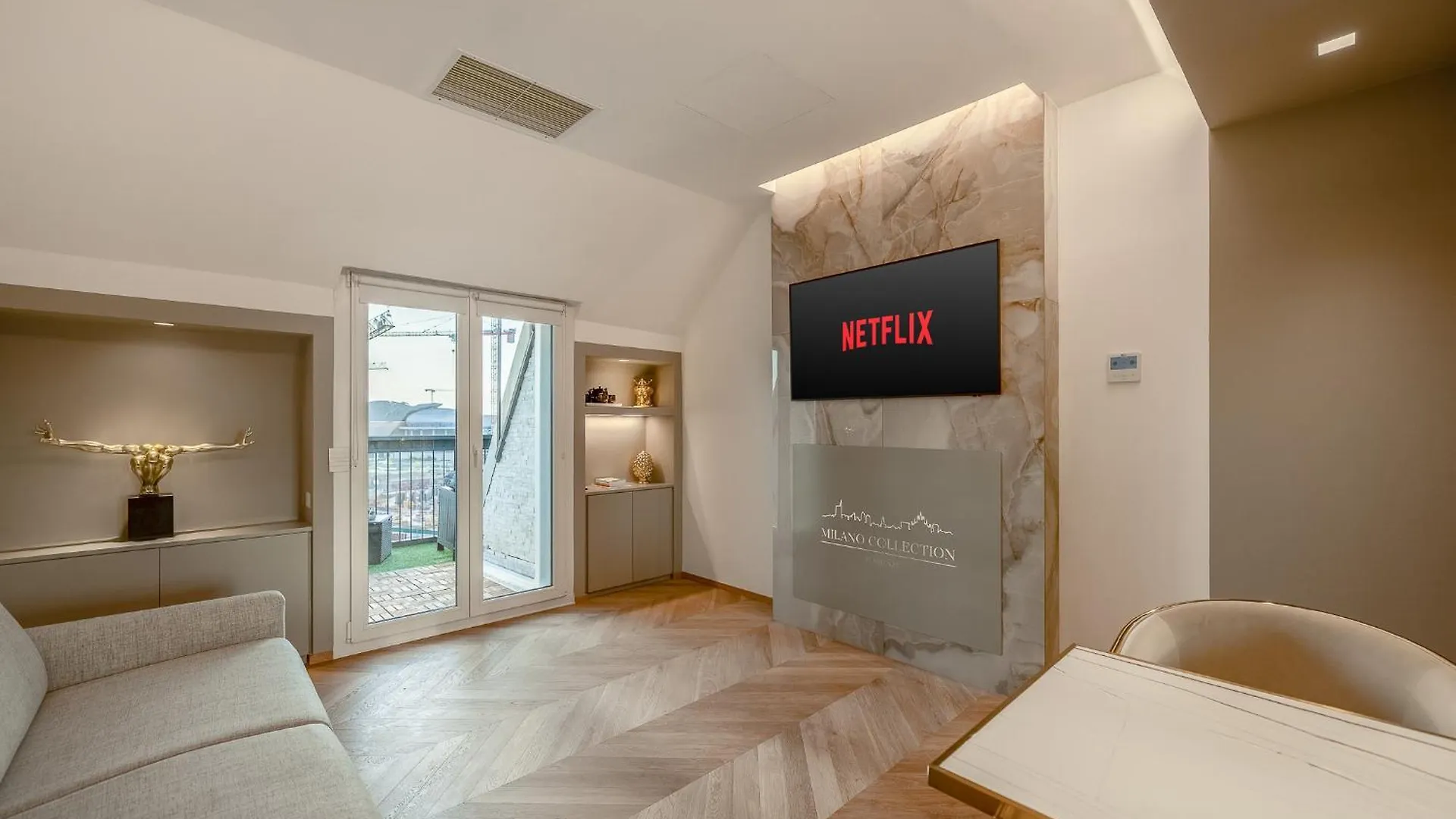 Luxury Skyview Suite - Citylife Apartment - Mico Milano 0*,